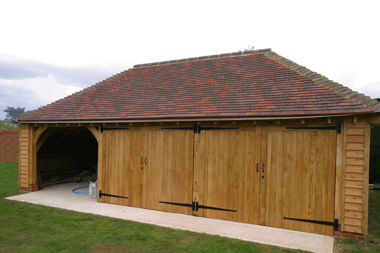 3-Bay Oak Garages – Oakmasters Frames Direct